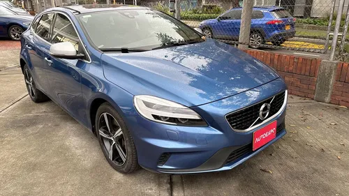 Volvo V40 T4 DRIVE-E R DESIGN HB SEC 2,0