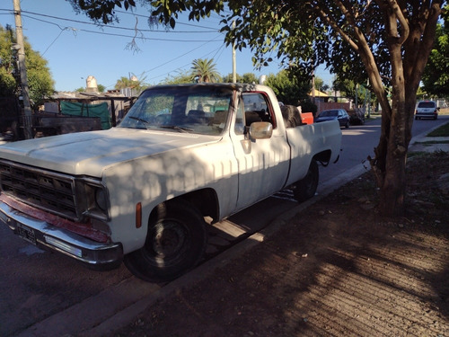 Chevrolet C-10 Deluxe