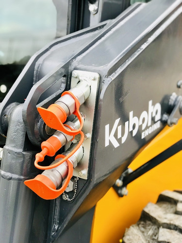 Imagen 6 de 15 de Minipala Cargadora Lonking Cdm307 Motor Kubota 60hp Anticipo
