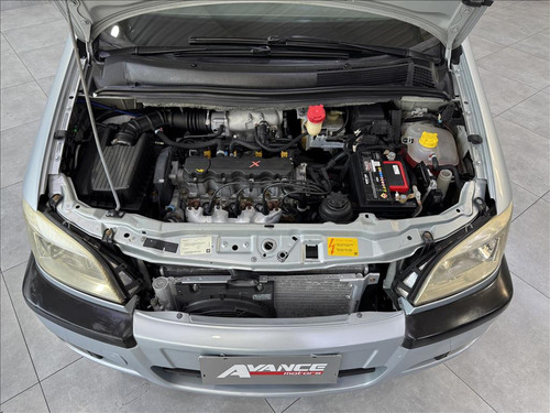 Chevrolet Zafira 2.0 MPFI ELITE 8V FLEX 4P AUTOMÁTICO