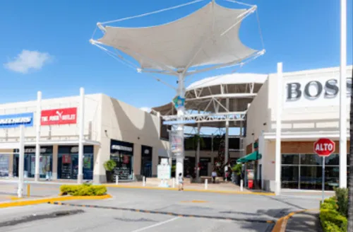 Casa En Venta En Galaxia Del Sol Cancún Supermanza 253/ Recuperacion Bancaria Laab2