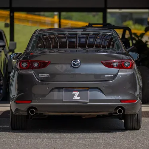 Mazda 3 Touring 2.0 2024