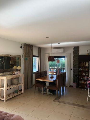 Casa En Venta En Canning Barrio Malibu