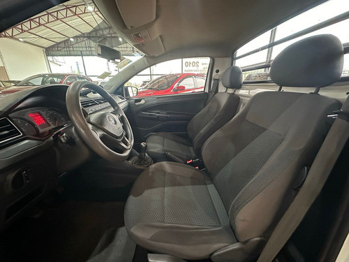 Volkswagen Saveiro 1.6 Robust Cab. Simples Total Flex 2p