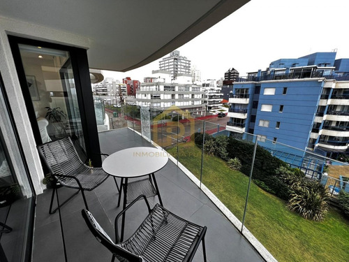 Imagen 6 de 18 de Apartamento De 1 Dormitorio En Edificio Nuevo, Peninsula, Playa Brava
