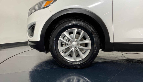 Imagen 6 de 15 de 121142 - Kia Sorento 2017 Con Garantía