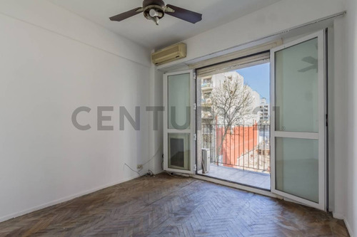 Imagen 15 de 30 de Venta Departamento 4 Ambientes Grandes Balcón Balvanera