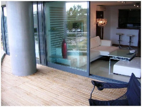 Venta De Apartamento 2 Dormitorios En Roosevelt