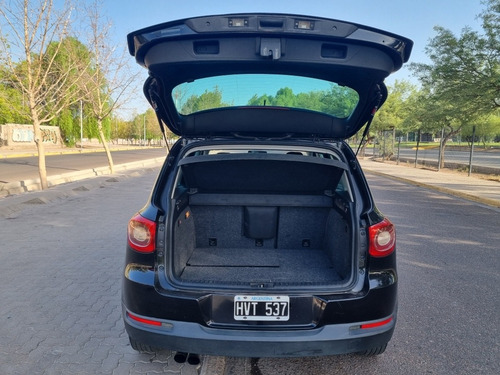 Imagen 9 de 14 de Volkswagen Tiguan Tdi Sport Style At 2009 Impecable Financio