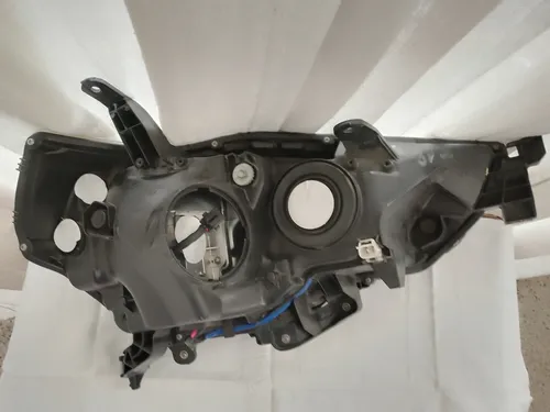 Faro Izq De Toyota 4runner 2014-2020 (Usado)