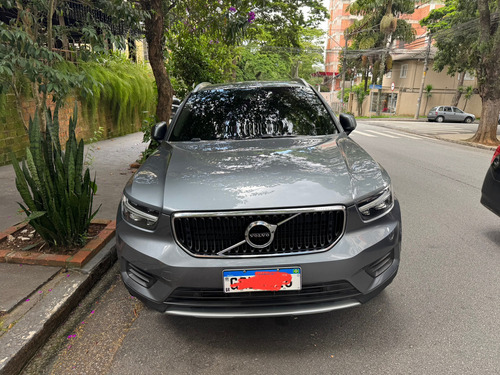 Volvo XC40 2.0 T5 Momentum Awd 5p
