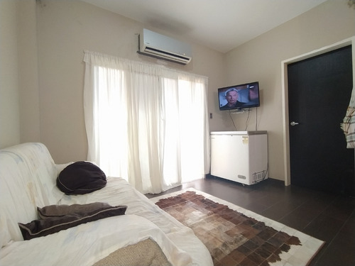 Imagen 6 de 13 de Townhouse En Venta En Urb. El Piñal, #23-13132. More 04145981129