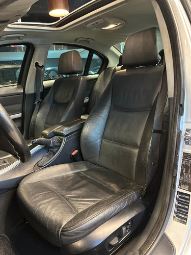 BMW Serie 3 2.5 Aut. 4p