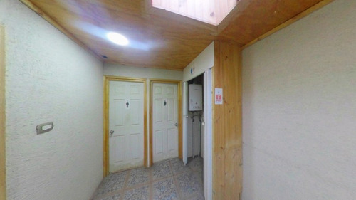 Casa Con Estacionamiento