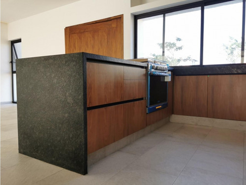 Casa Nueva En Venta En Residencial Río, Cancún