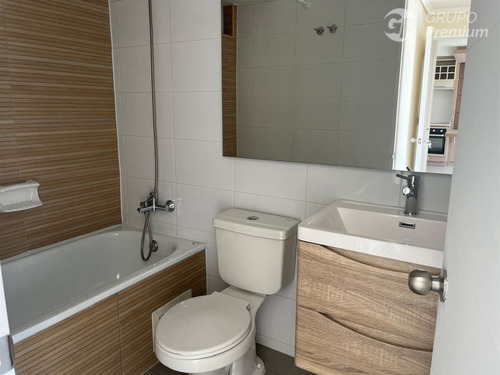 Departamento En Venta De 2d. 2b,en Estación Central