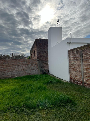 Casa Céntrica S/ Lote Propio | Zona Parque Agricultura
