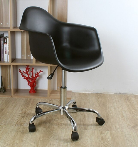 Sillon Silla Oficina Garden Life Eames Giratorio Con Ruedas Color Negro