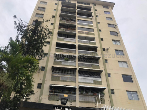 Apartamento En Venta Macaracuay Mls #23-5756 Acogedor Apartamento Fresco, Ventilado, De 2 Hab Mas Servicio O Estudio, Parcialmente Remodelado En Un Edificio Bien Mantenido. 