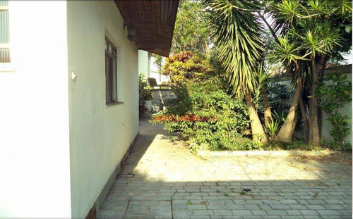 Imagem 23 de 30 de Sobrado Com 3 Dormitórios, 558 M² - Venda Por R$ 2.300.000,00 Ou Aluguel Por R$ 6.900,00/mês - Brooklin - São Paulo/sp - So0829