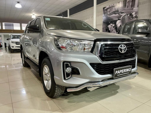 Imagen 3 de 20 de Toyota Hilux 2020 2.8 Cd Sr 177cv 4x4