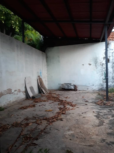 Imagen 11 de 12 de Casa Con Local Comercial En San Blas (a Una Cuadra De La Av. Lara)