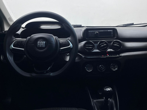 Fiat Cronos 1.3 8V Flex