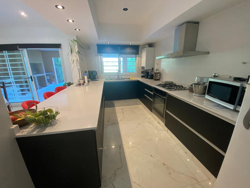 Imagen 5 de 9 de Venta- Hermosa Casa Con 3 Habitaciones!