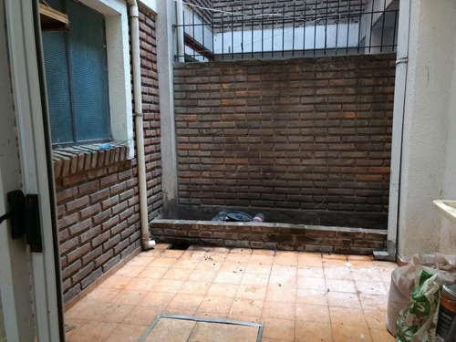 Imagen 3 de 11 de Departamento En Venta En Caseros