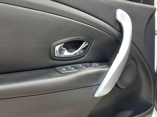 Imagem 10 de 22 de Renault/fluence