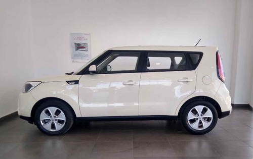 Imagen 2 de 14 de Kia Soul 2016 5p Lx, 16l 120 Hp, Tm6, Ra-16