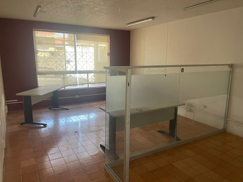 Casa En Venta En Col. Las Reynas, Irapuato, Gto.