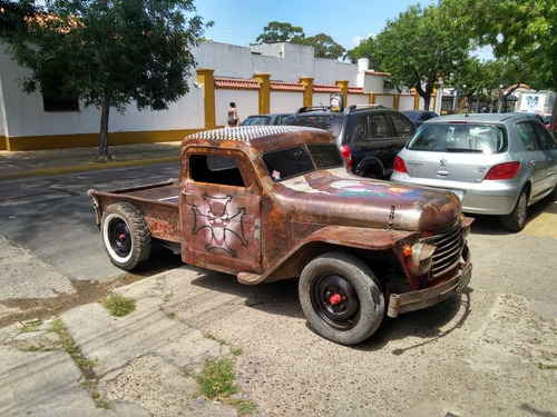Rat Pick Up Rastrojero - Chevy 230 Zf