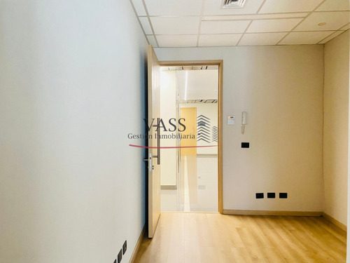 Vass Arrienda Oficina 23 M2 En Edificio Reitz El Salto, Viña