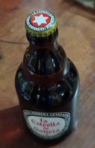 Botella De Cerveza Estrella Galicia Porron De 330 Cl Conmemoración (Usado)
