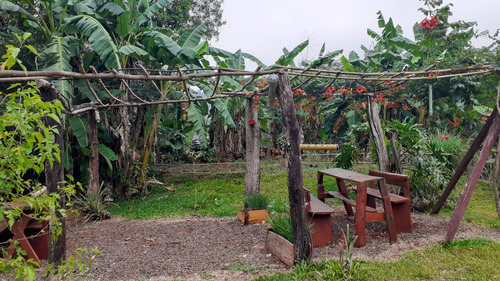 Casa Y Hospedaje Con Arroyo En Saltos Del Moconá