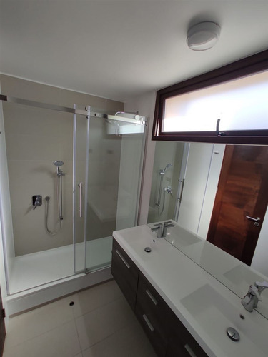Moderno Departamento En Venta - H. De Magallanes, Las Condes