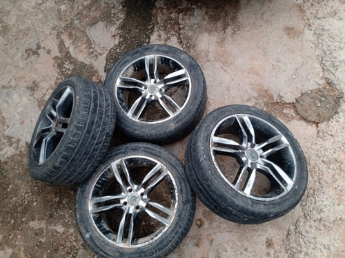 Imagem 2 de 4 de Rodas Aro 17 Pneus 225/45-17
