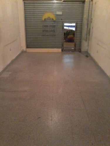 Imagen 3 de 8 de Alquiler - Local 28 M² - Pio Xii 1706 - Santos Lugares