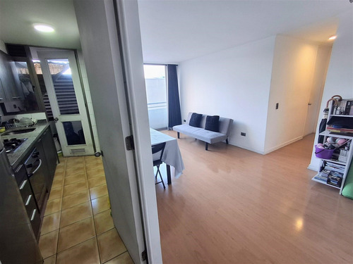 Departamento En Venta De 2 Dorm. En Santiago