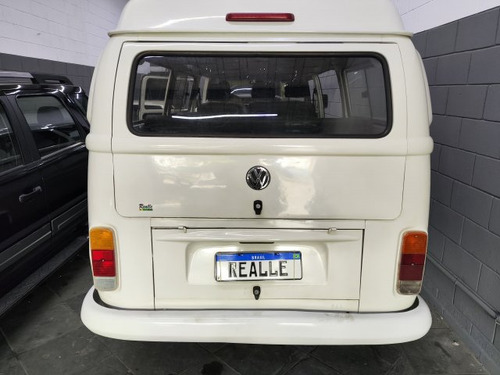 Volkswagen Kombi Kombi 1.4 MI STD 8V FLEX 4P MANUAL