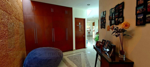 Imagen 18 de 30 de Casa En Venta En Jurica Un Solo Piso