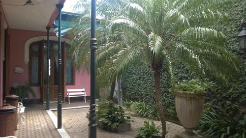 Casa En Venta, 7 Dormitorios, Patio, Aptas Para Diferentes Usos, La Plata, 14 Y 49