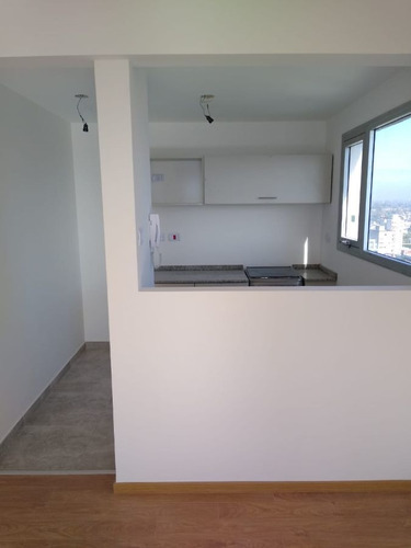 Imagen 7 de 15 de Excelente Dpto De 3 Ambientes A La Venta En El Edificio Imperio De San Miguel