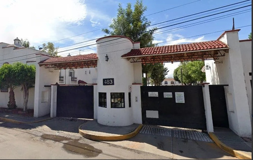 ¡casa En Venta Prolongación Pino Suarez Modelo, Querétaro!