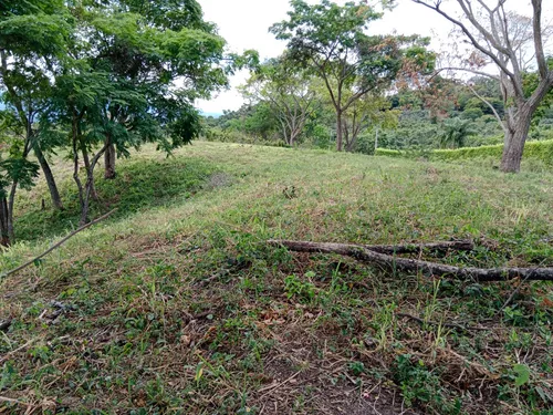 Linda Finca Que Hace Parte De Una Mas Grande, Para Inversionista Es Sub Urbana