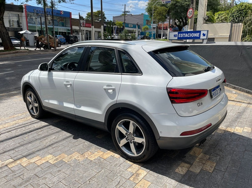 Imagem 5 de 15 de Audi Q3 2.0 Tfsi Ambiente Quattro 2014