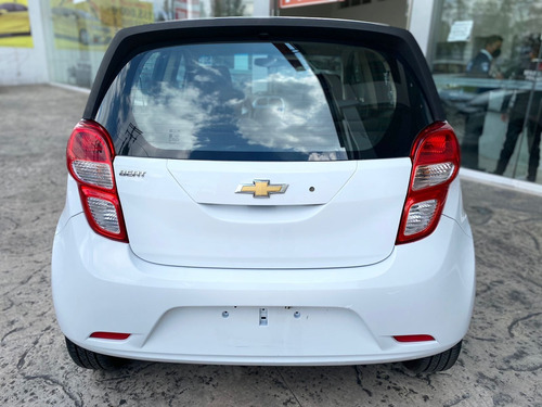 Imagen 4 de 13 de Chevrolet Beat 2018 1.2 Hb Lt Mt