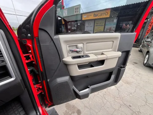 Dodge Ram 1500 5.7cc AT AA 4X2