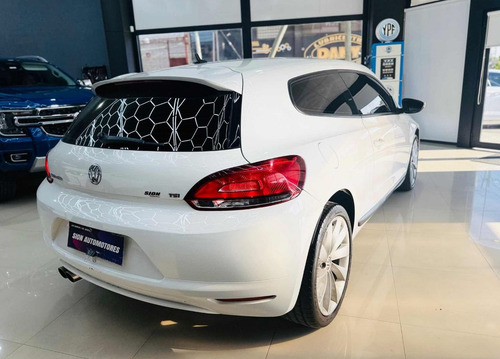 Volkswagen Scirocco 2.0 Tsi 211cv Dsg